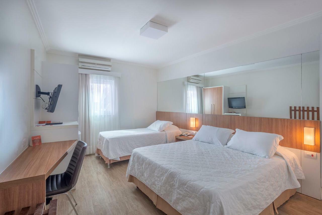 Hotel Gloria בלומנאו מראה חיצוני תמונה