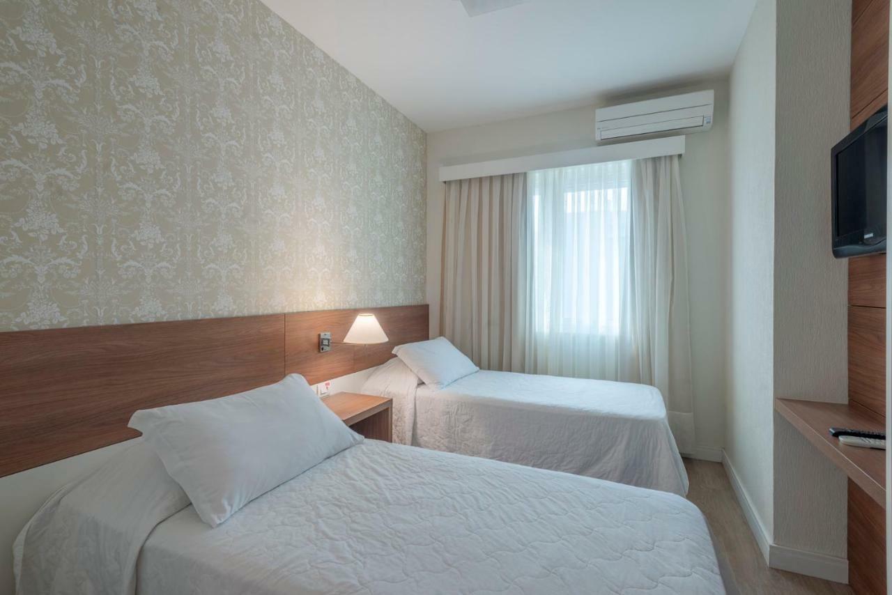 Hotel Gloria בלומנאו מראה חיצוני תמונה