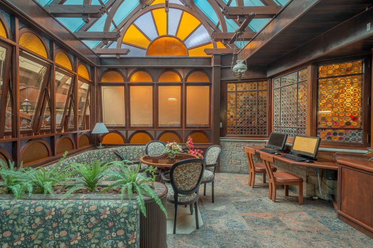 Hotel Gloria בלומנאו מראה חיצוני תמונה